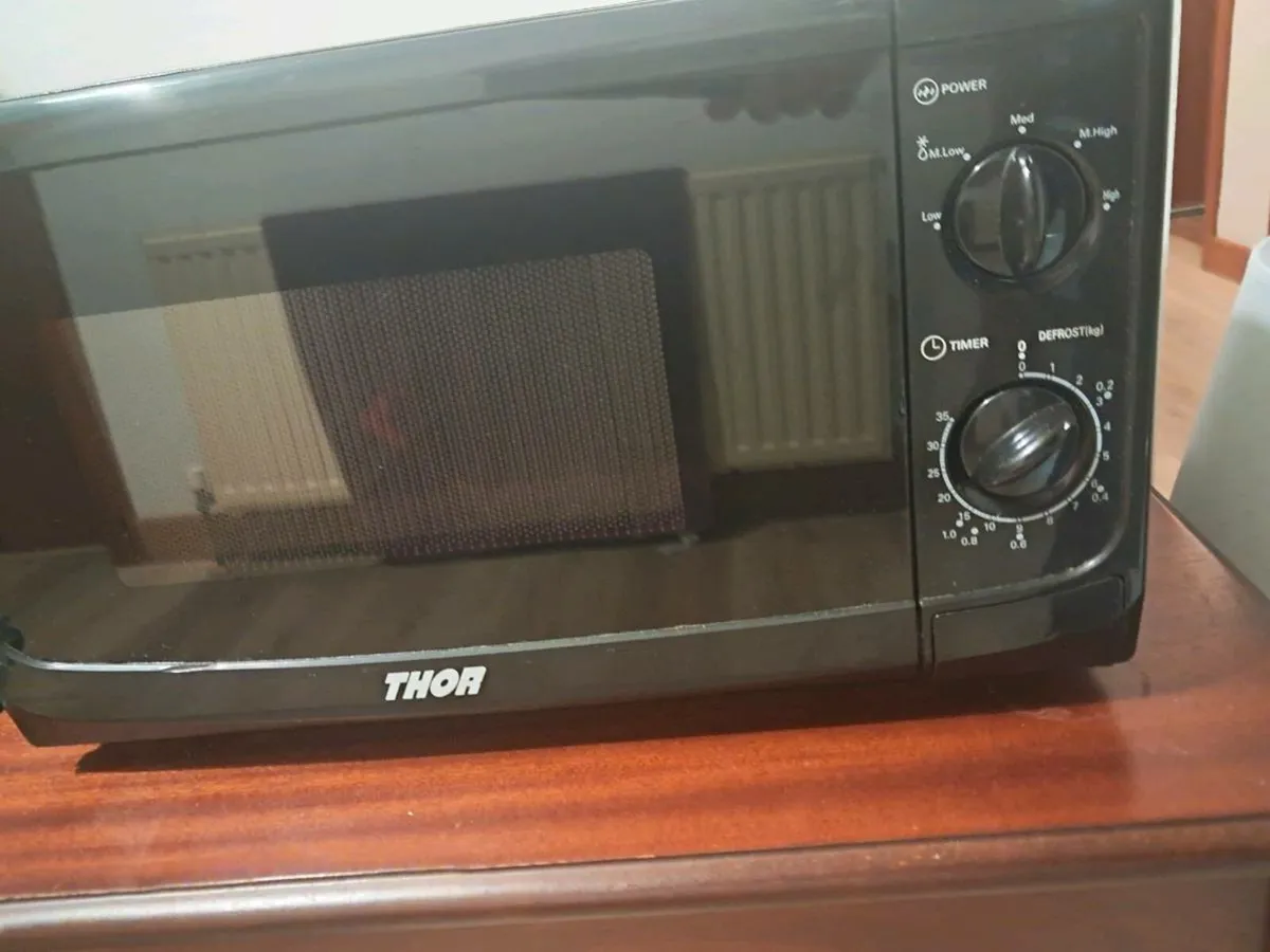 Microwave - Image 1