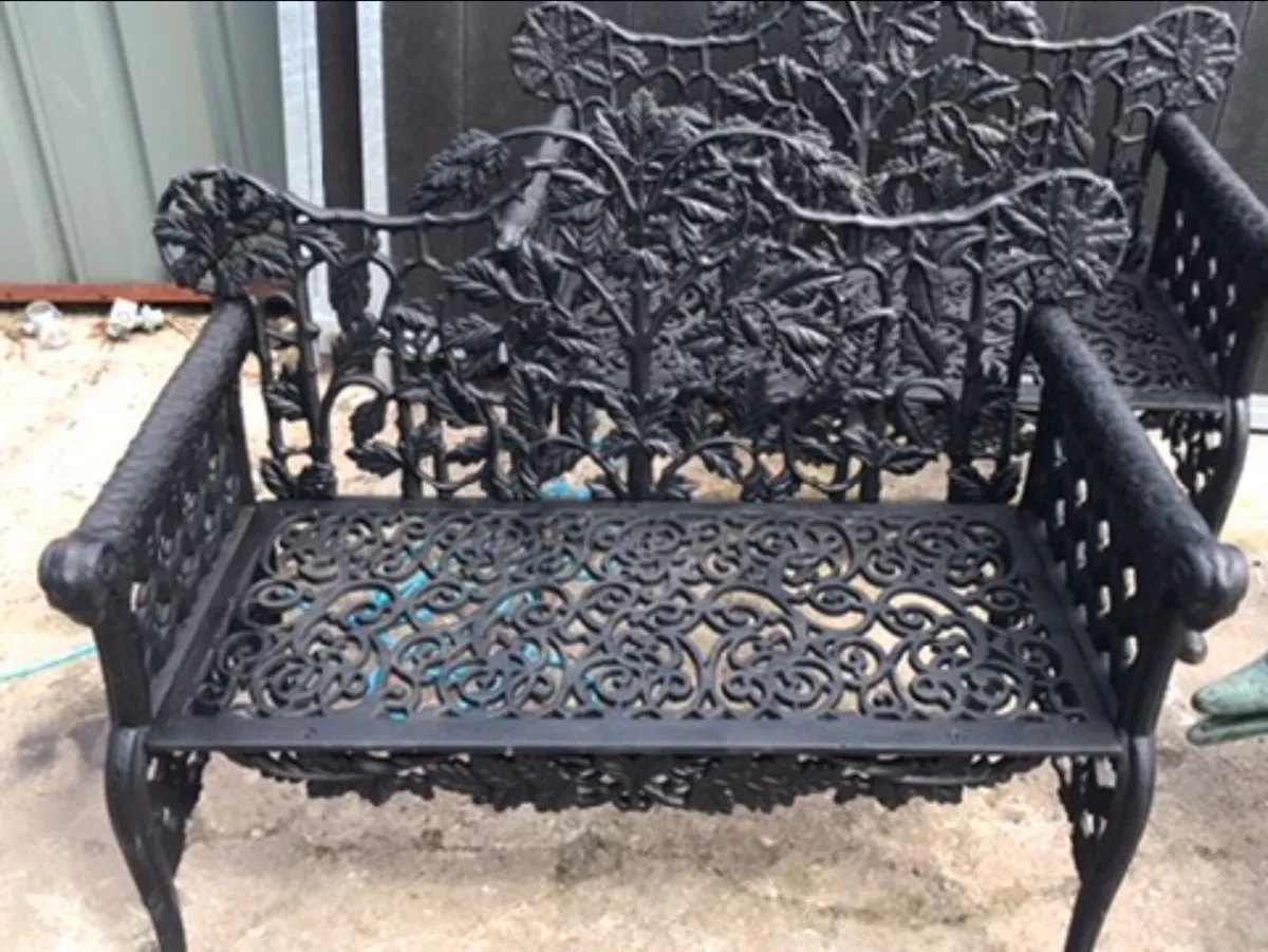 Cast iron garden benchs - Image 2