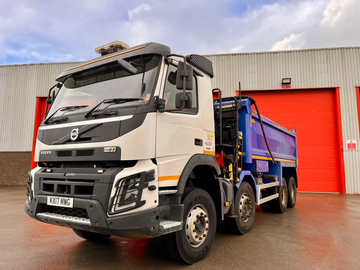 2017 Volvo FMX 13 Litre 420 - Image 1
