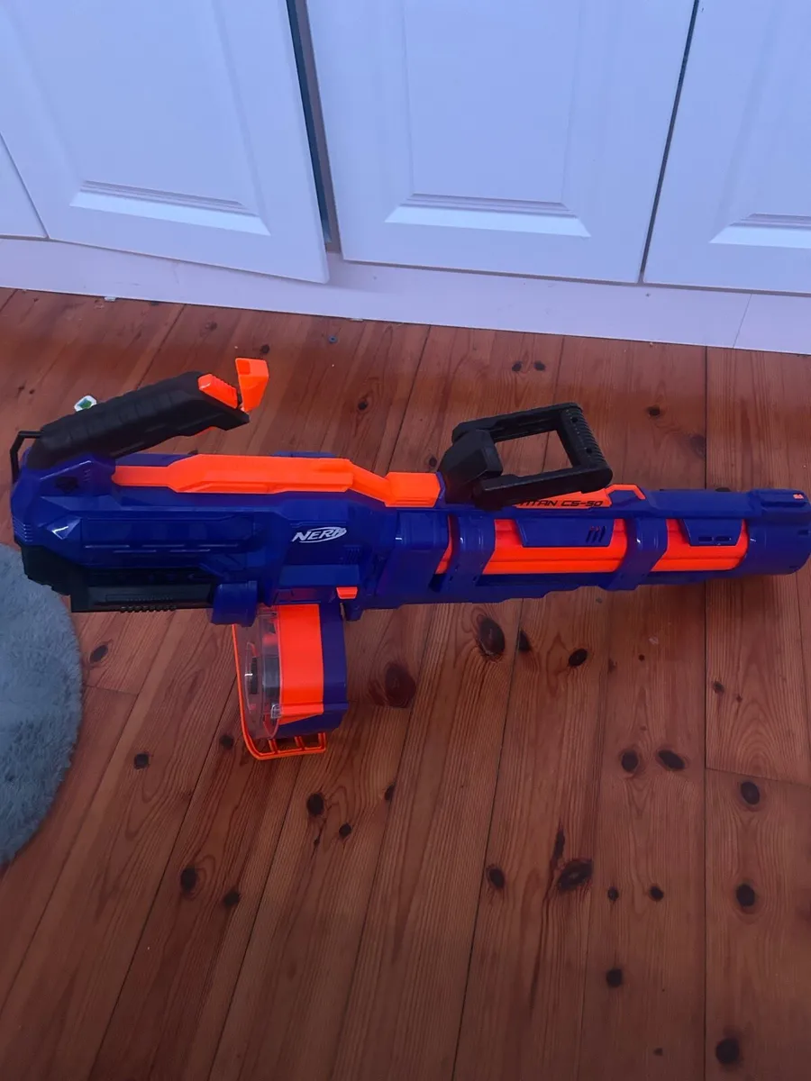 Nerf gun - Image 1