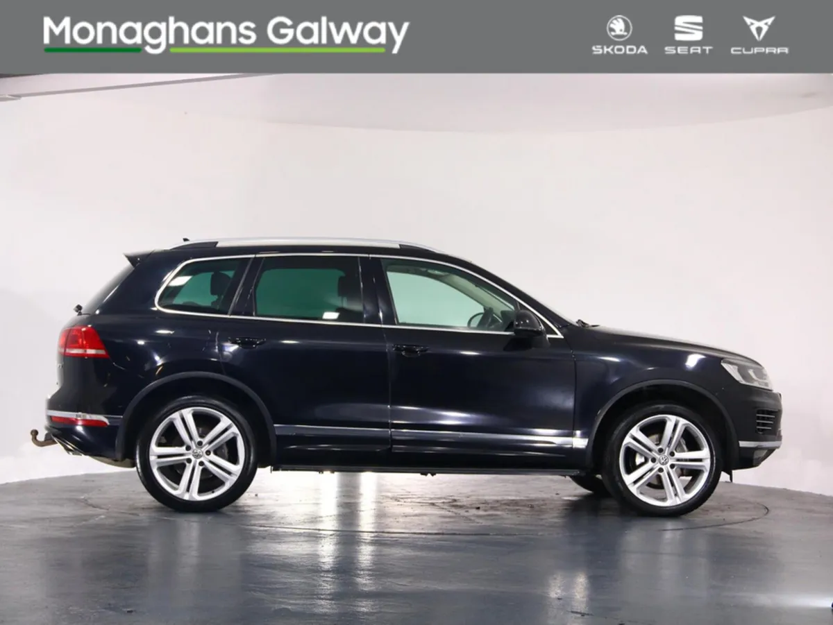 Volkswagen Touareg 5 SEAT COMM 3.0 TDI 262BHP V6 A - Image 2