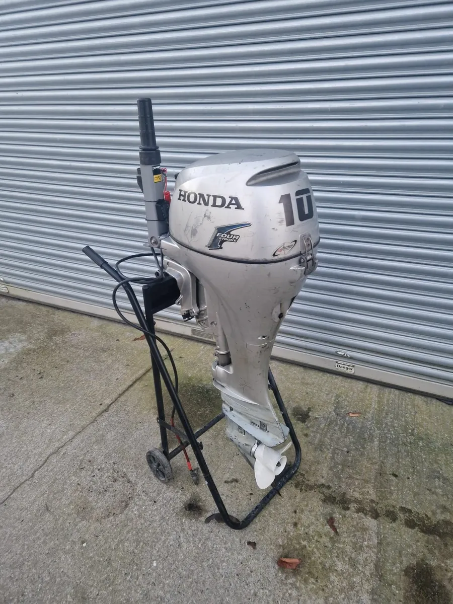2011 Honda BF10 hp 4-stroke L-shaft Electric start - Image 2