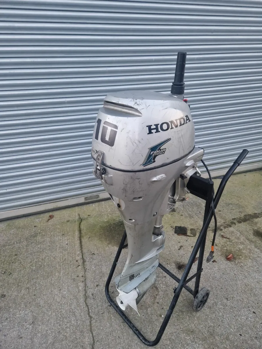2011 Honda BF10 hp 4-stroke L-shaft Electric start - Image 1