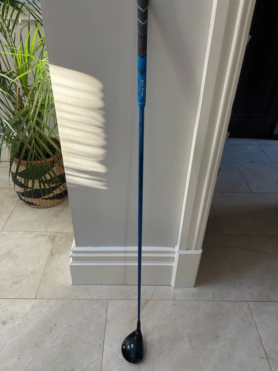 Titleist TSR3 3 wood 15 degree X stiff Accra - Image 4