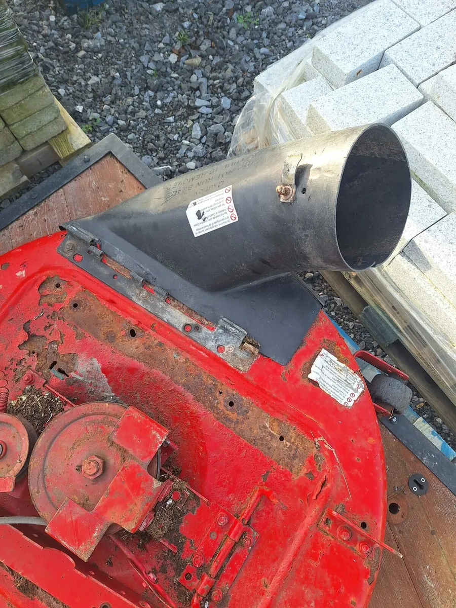 Snapper mower deck - Image 4