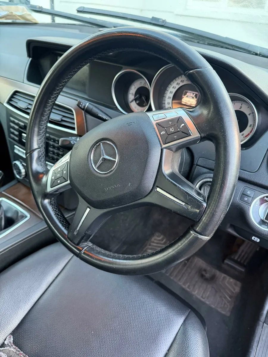Mercedes C class - Image 2