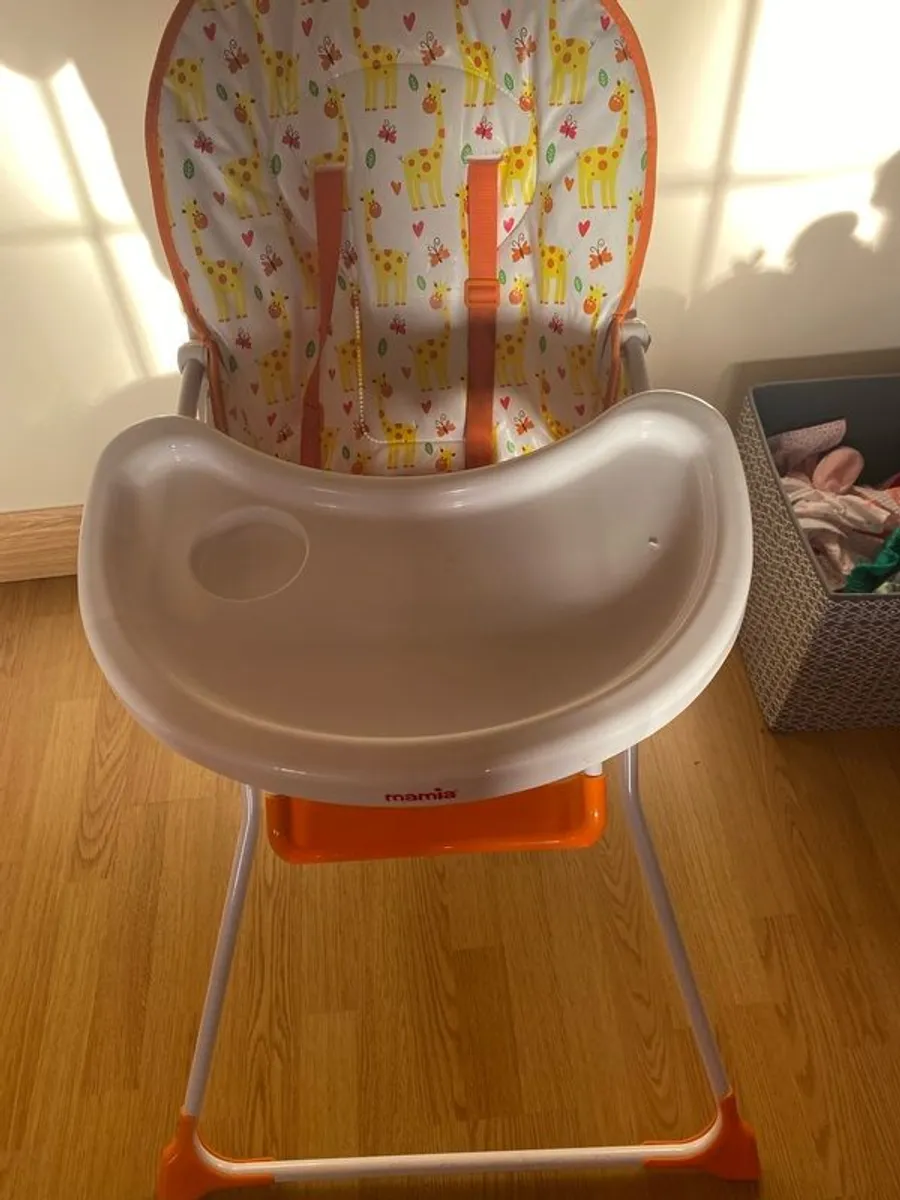 High  chair - Image 3