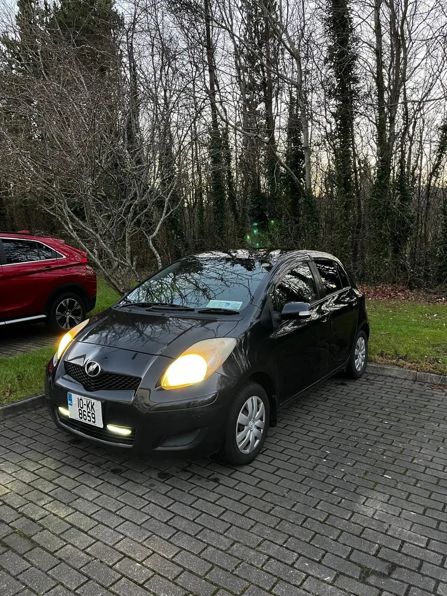 2010 Toyota Vitz Automatic | NCT & Taxed - Image 2