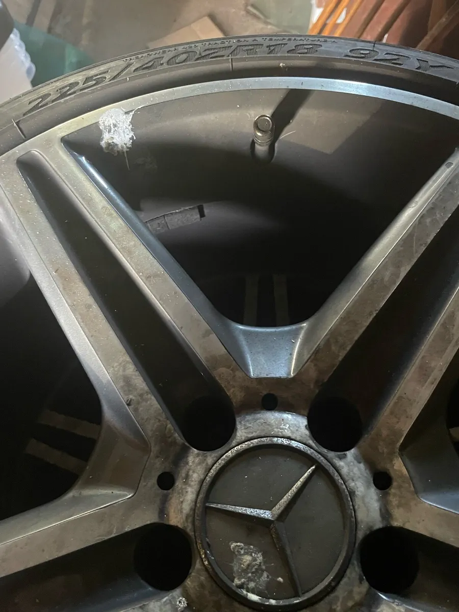 Wheels complete with tyres - Image 3