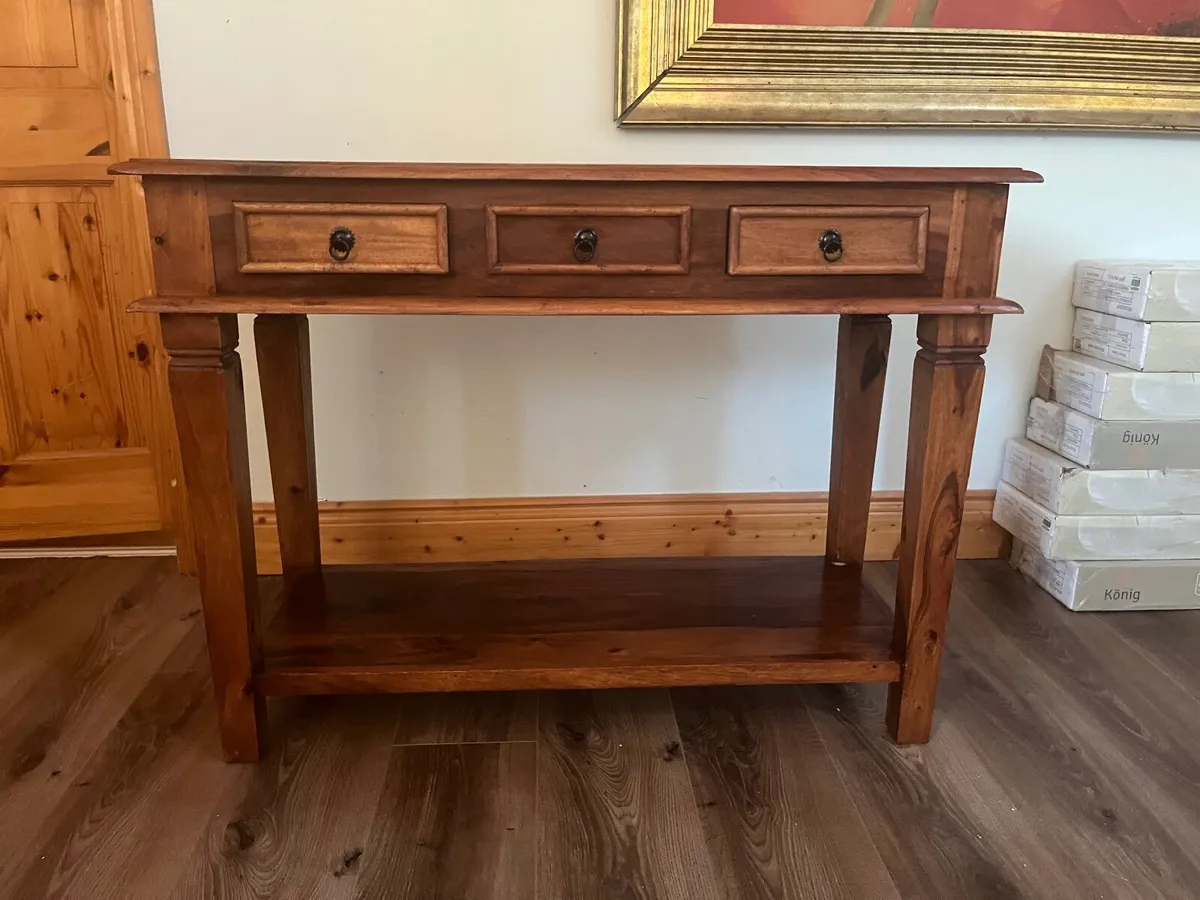 Console Table - Image 1