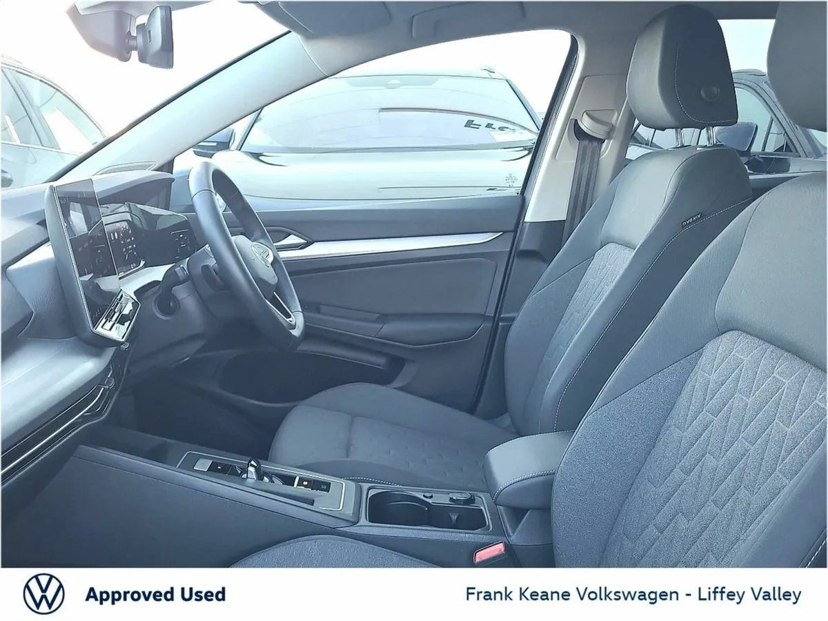 Volkswagen Golf EDITION 75 AUTO 1.5 MHEV 116HP *MO - Image 4