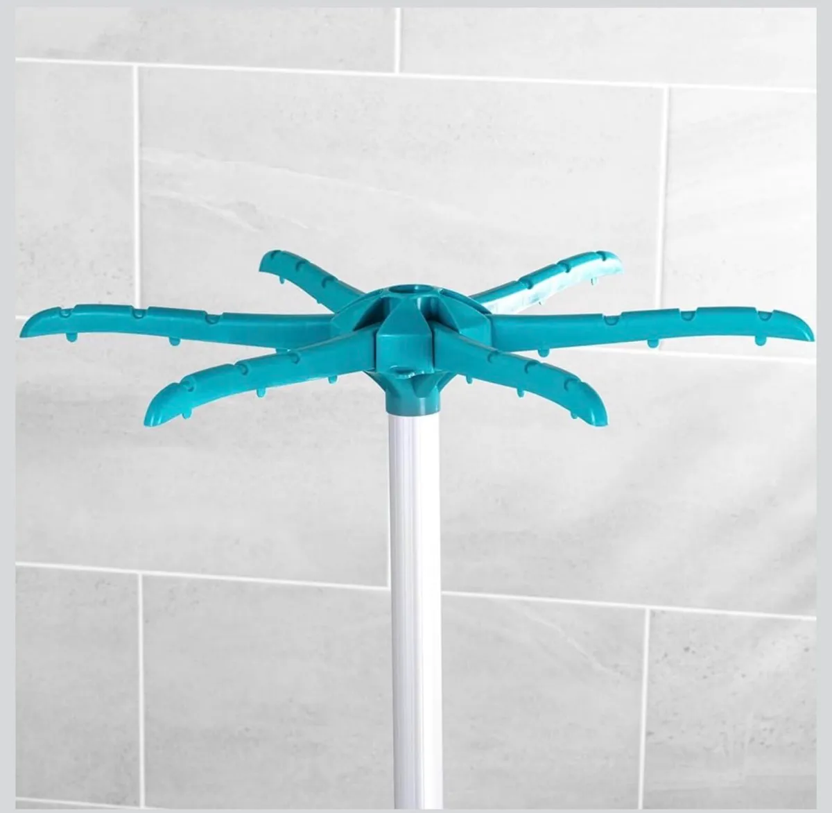 Electric Heated Clothes Airer/dryer with Cover - Image 2