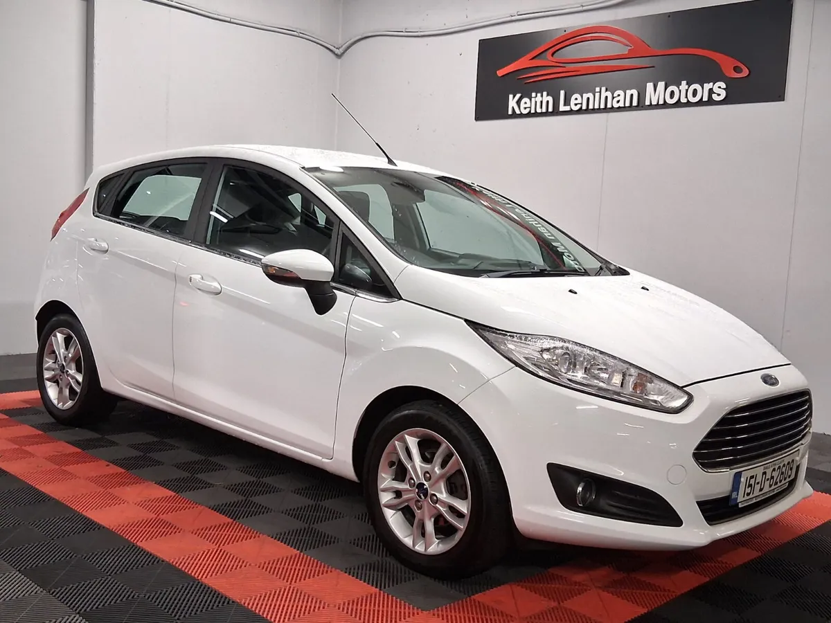 2015 Ford Fiesta **1.25 ZETEC** - Image 1