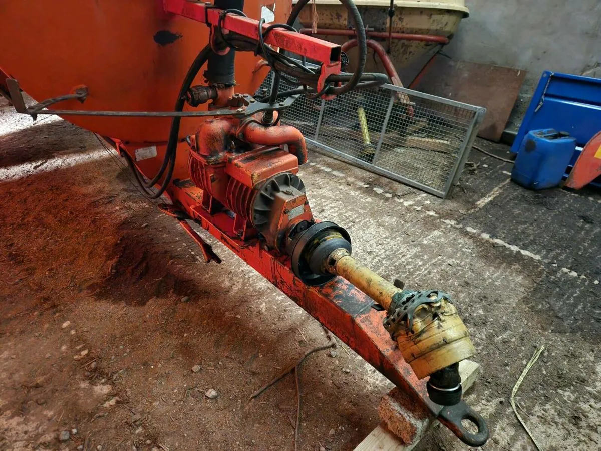 Abbey Slurry Tanker - Image 4