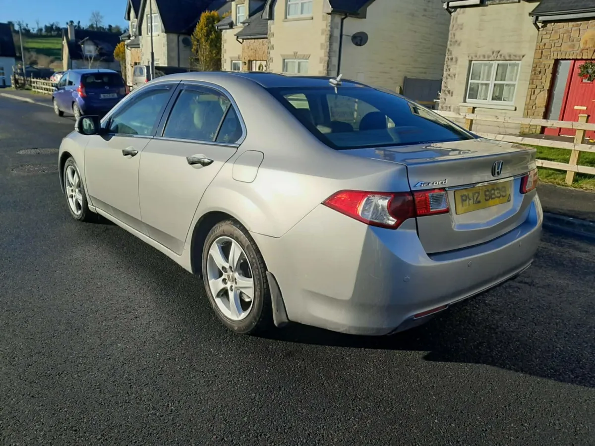 HONDA ACCORD 2.2 DIESEL NI REG - Image 4