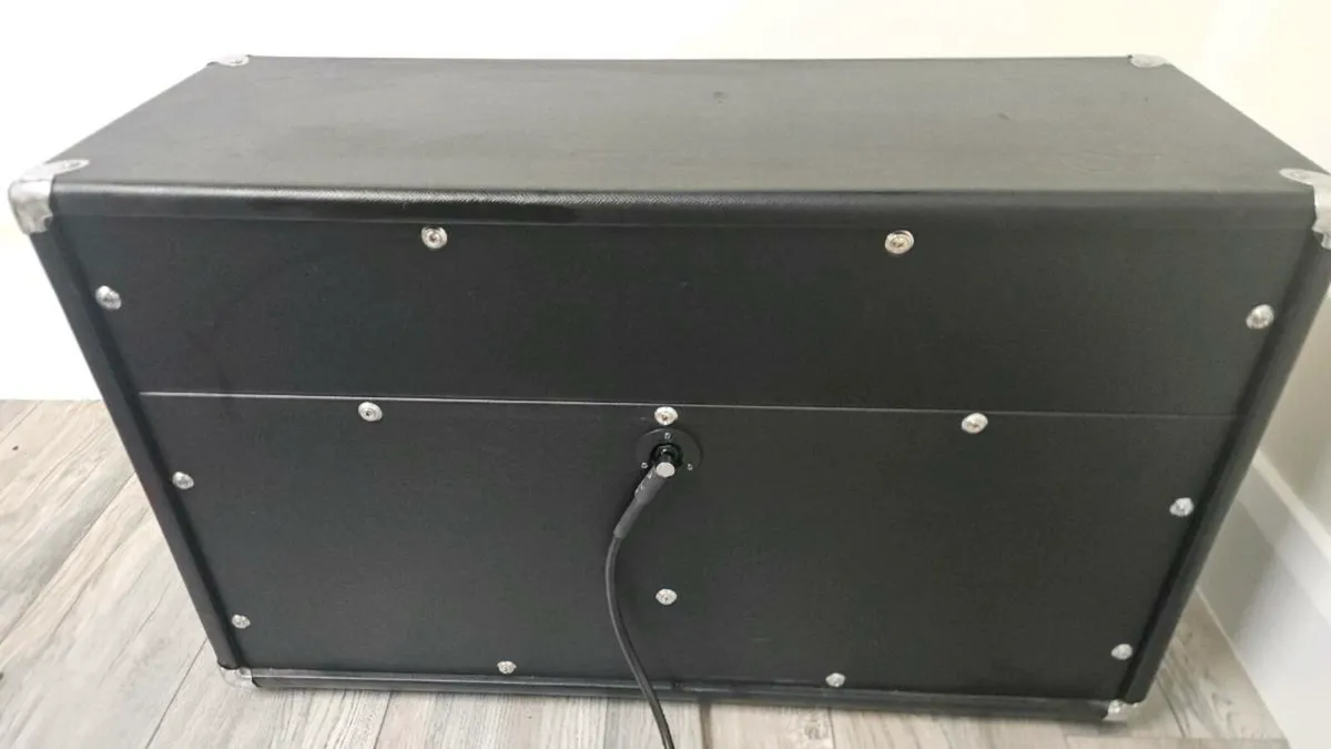 Guitar cab 2x12" Celestion speakers - Image 3