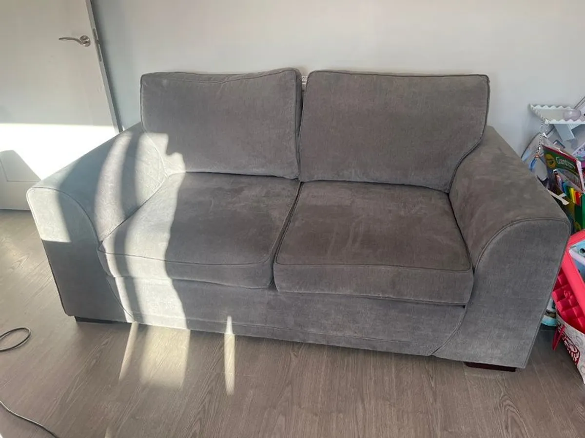 Corner sofa and 2 seater - Image 2