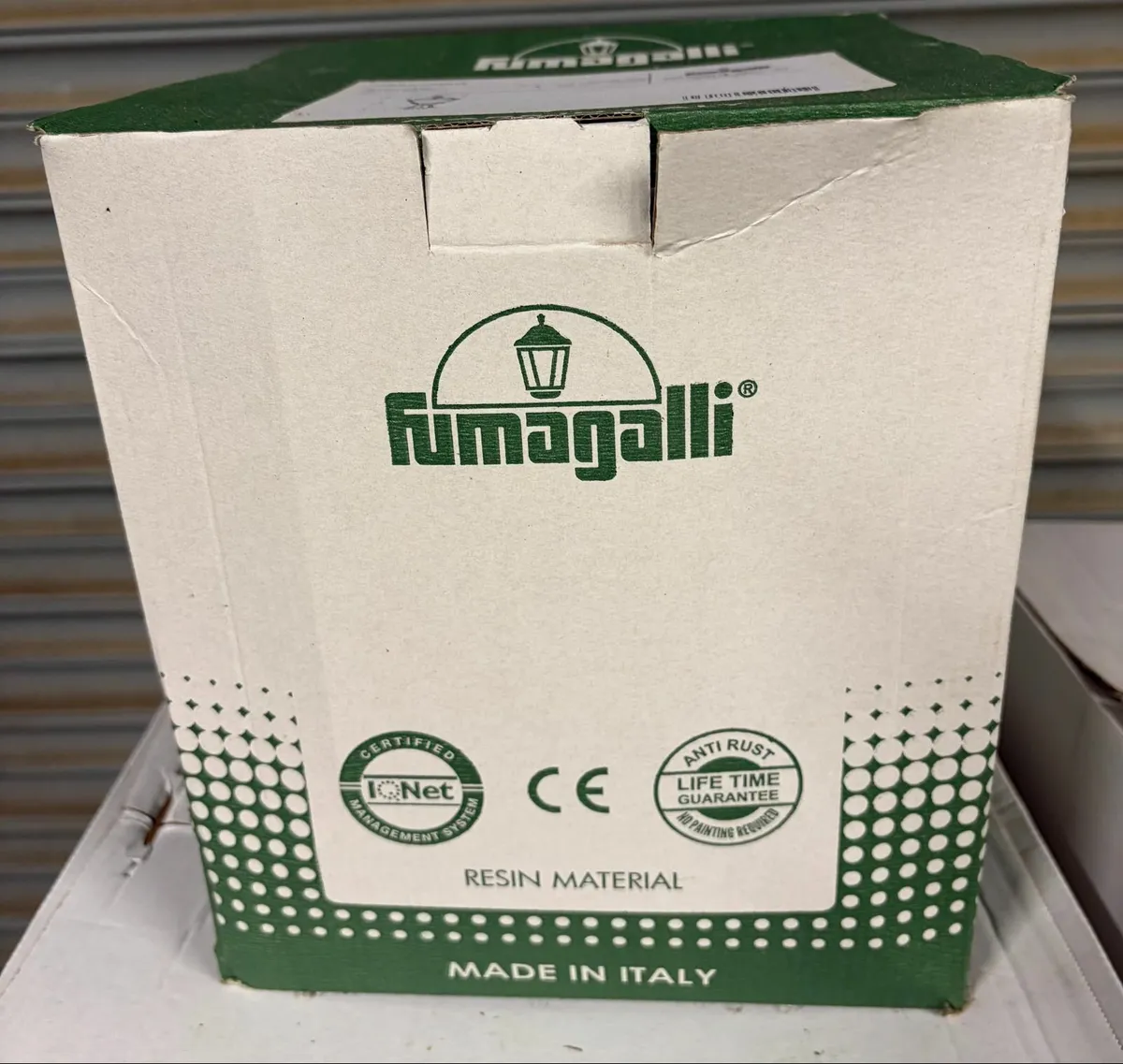 Outdoor Pillar Top Light - Image 3