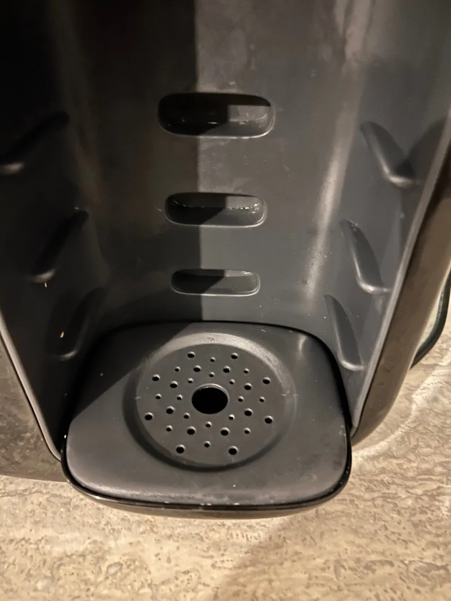 Tommee Tippee bottle maker - Image 3