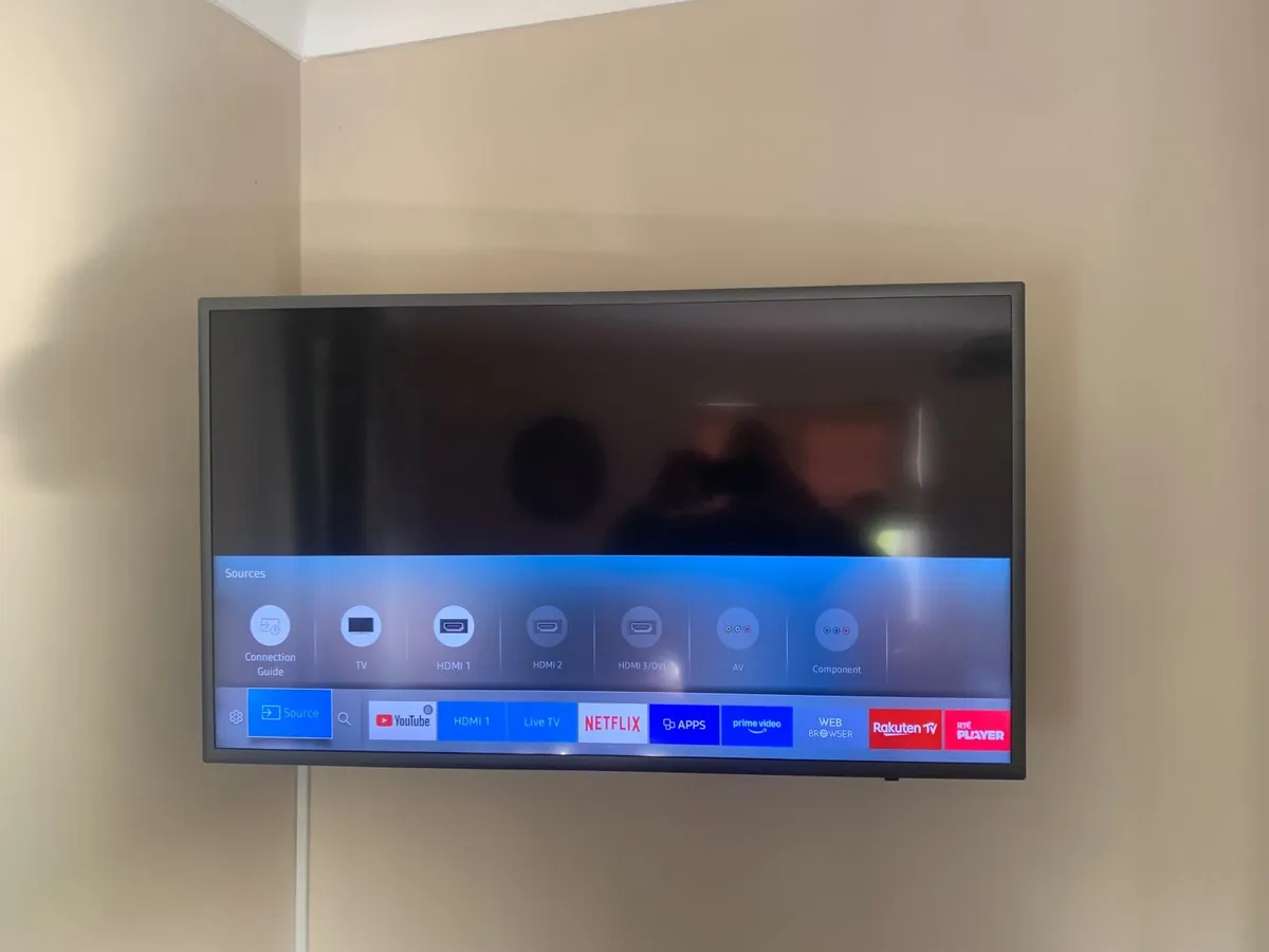 Samsung 40 inch flat screen - Image 2