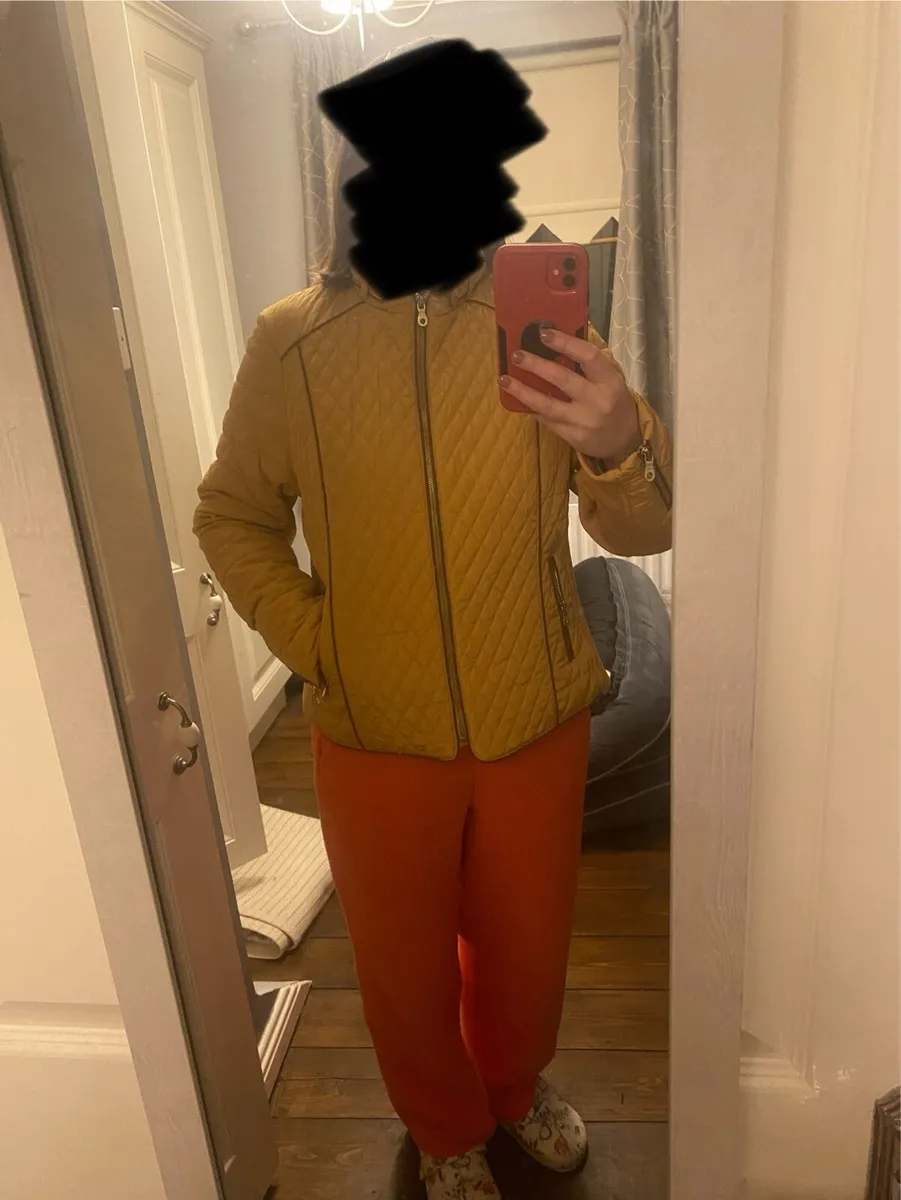 Women’s jacket - Image 2