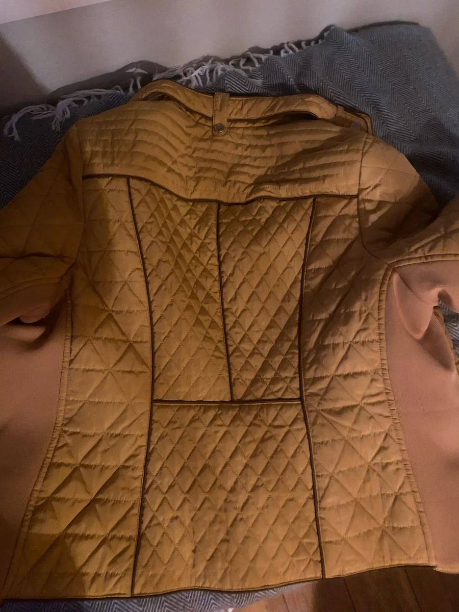 Women’s jacket - Image 4