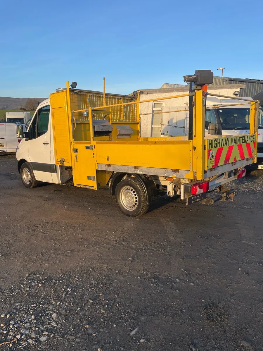2019 Mercedes Sprinter 314 dropside - Image 4
