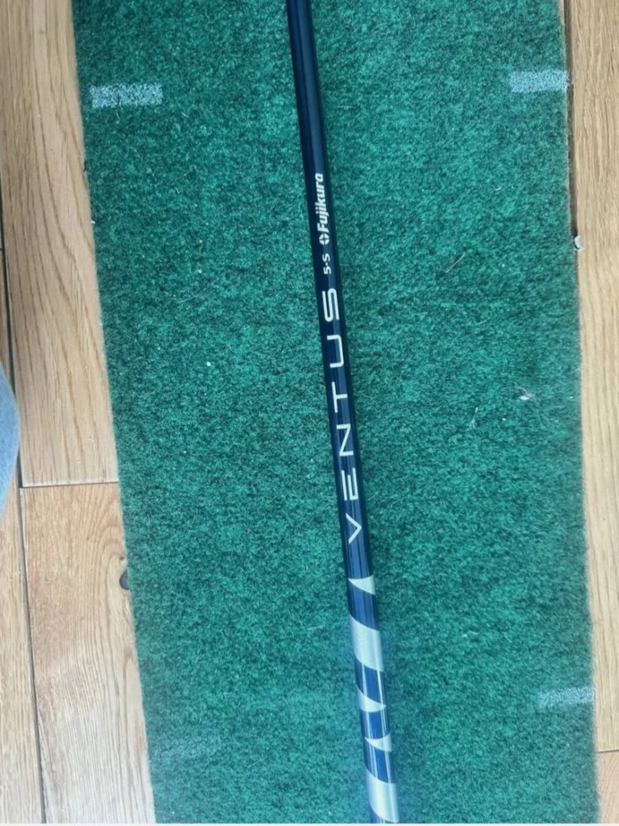 TaylorMade SIM 2 Max Driver Right Hand Graphite St - Image 3