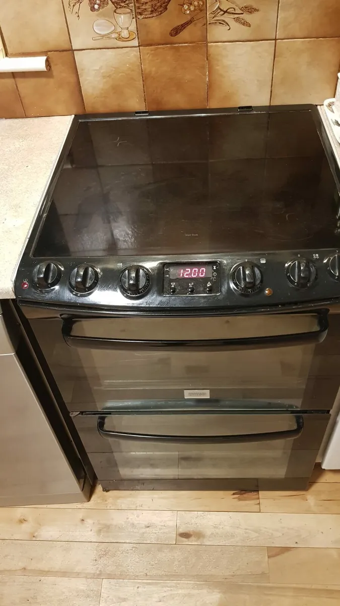 Zanussi electric cooker
