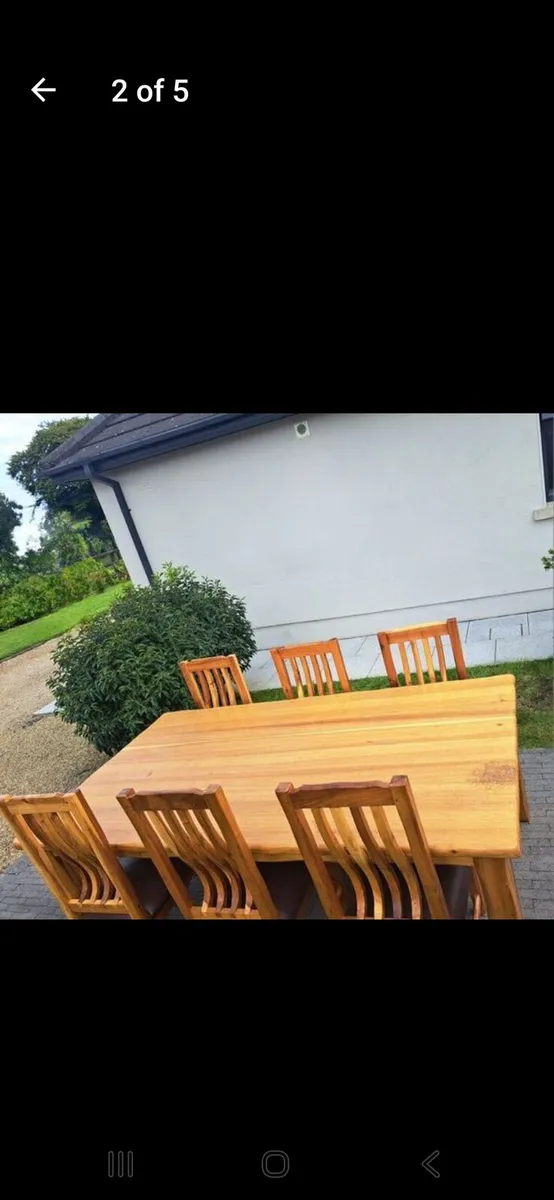 Table & Chairs - Image 2