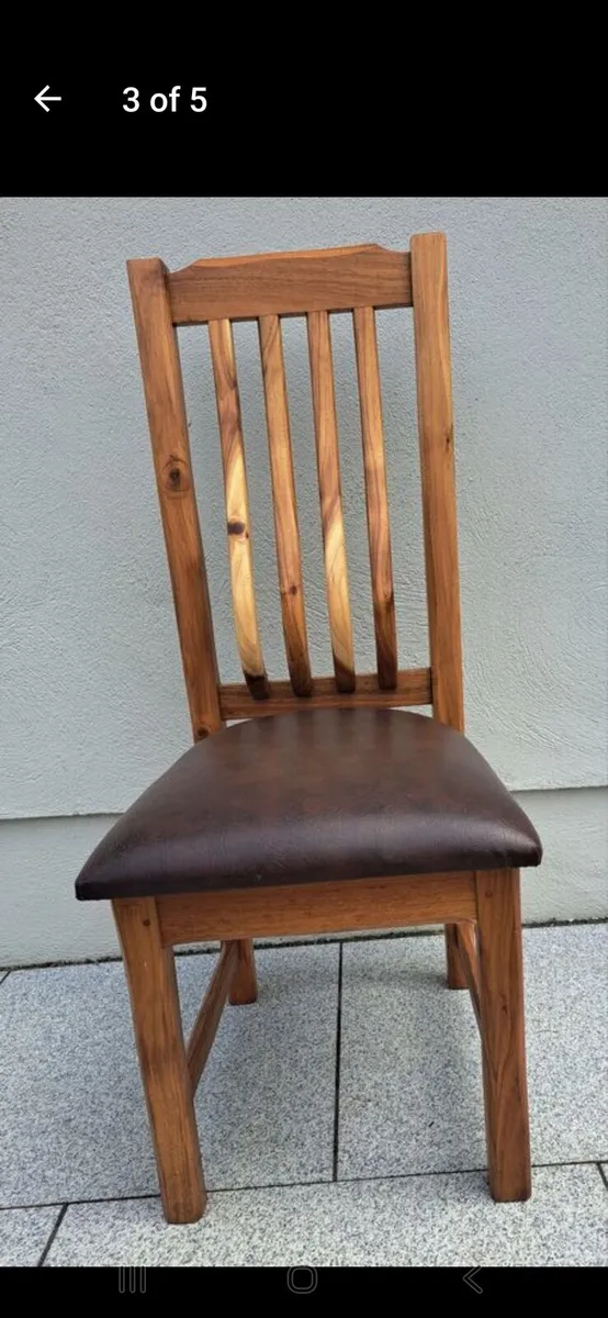 Table & Chairs - Image 3