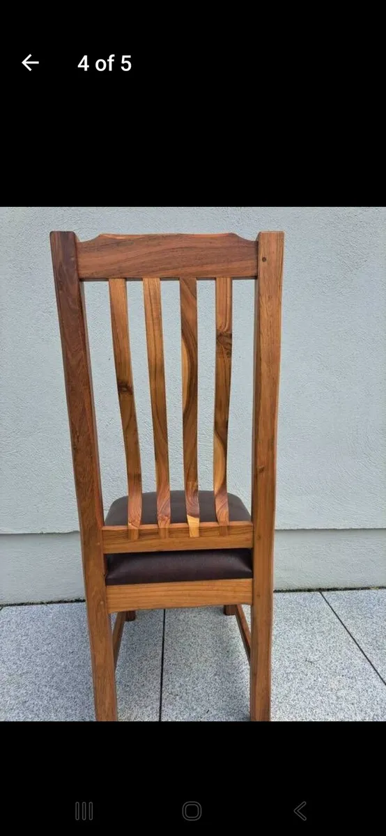 Table & Chairs - Image 4