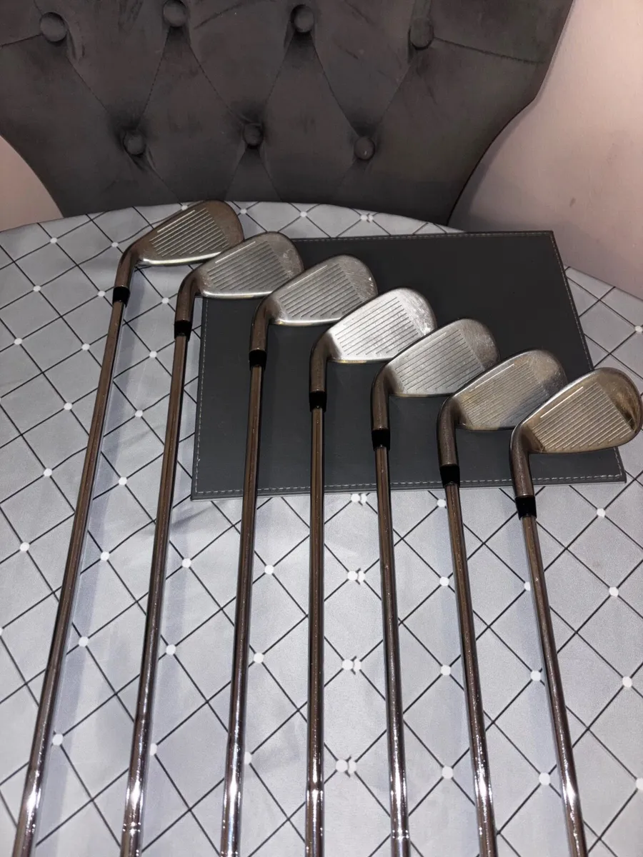 Cobra fly xl irons - Image 2