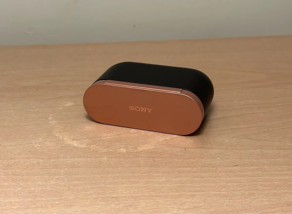 Sony WF-1000XM3 wireless earbuds - Image 1