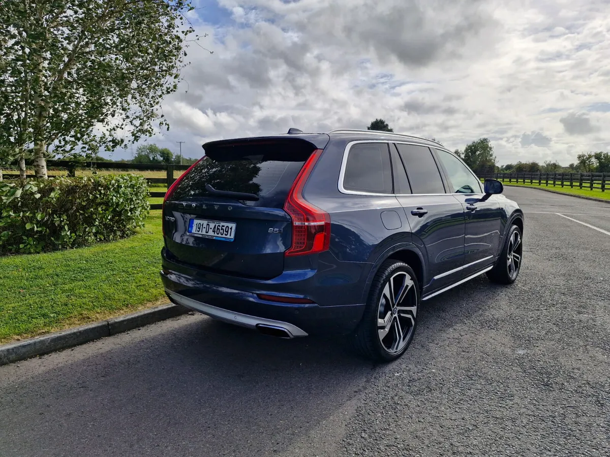 Volvo XC90 diesel 7 seater Auto - Image 4