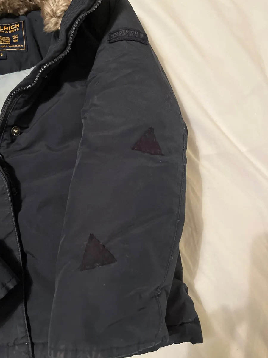 Woolrich Jacket 6 years old - Image 3