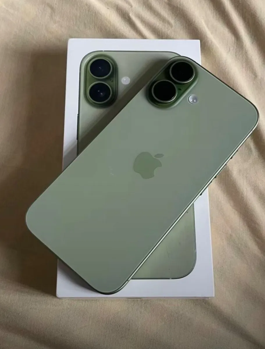 iPhone 17 - Image 2