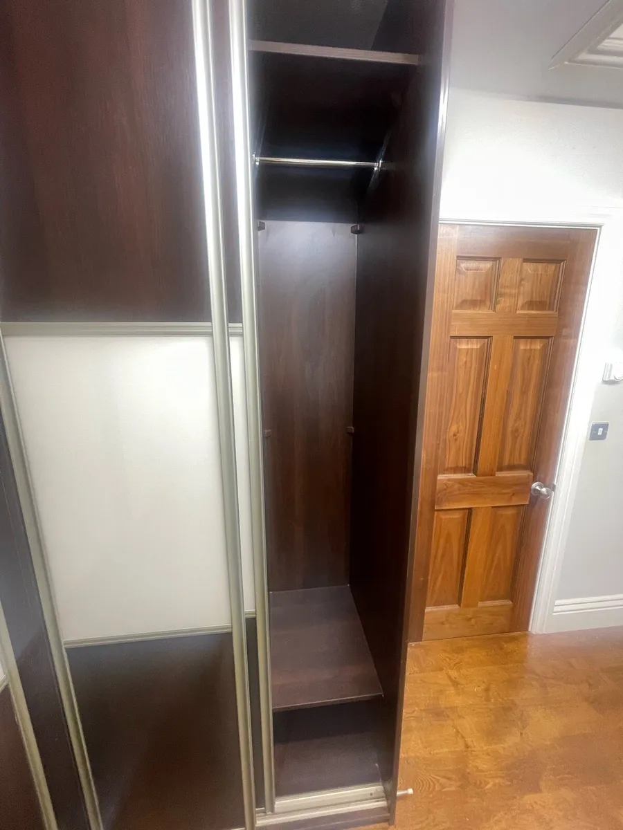 Wardrobe - Image 2