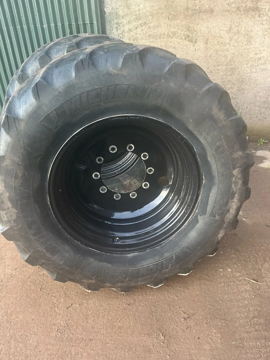 Wheels and tyres - Image 1