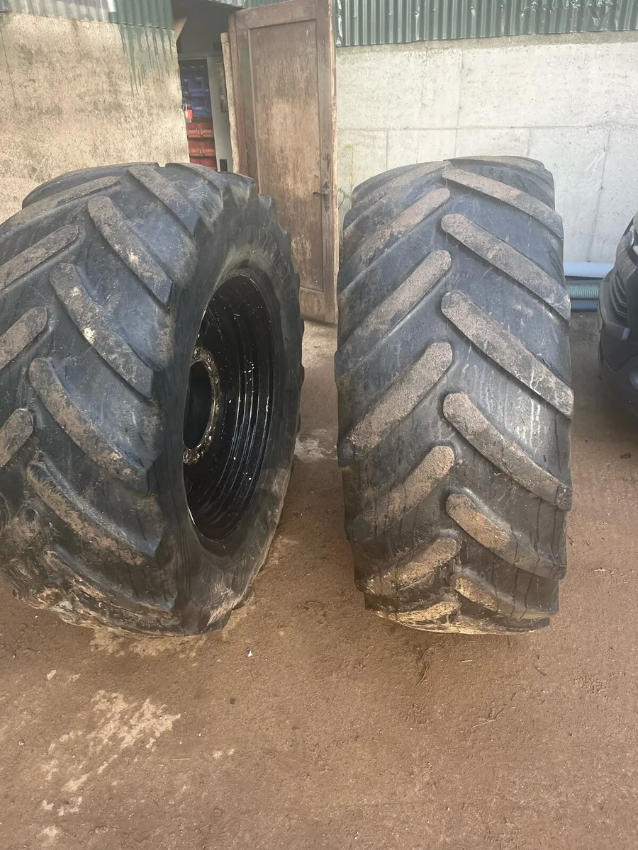 Wheels and tyres - Image 3