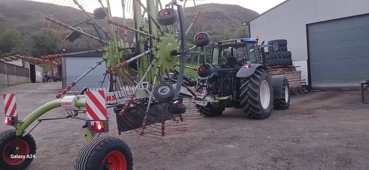 CLAAS 2900 RAKE - Image 3