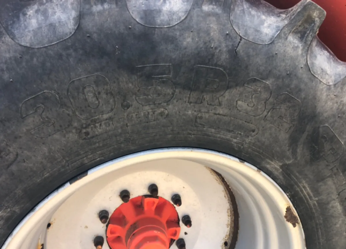 2250 abbey tank - Image 4