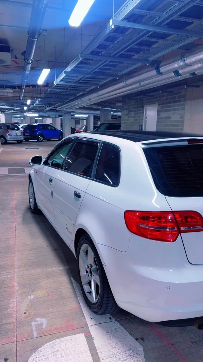 Audi a3  sport 2011 automatic diesel 1.6 - Image 3