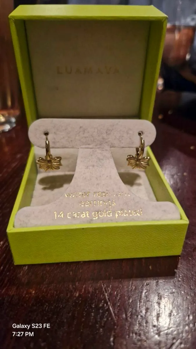 Lumaya 14 carat gold plated earings - Image 1