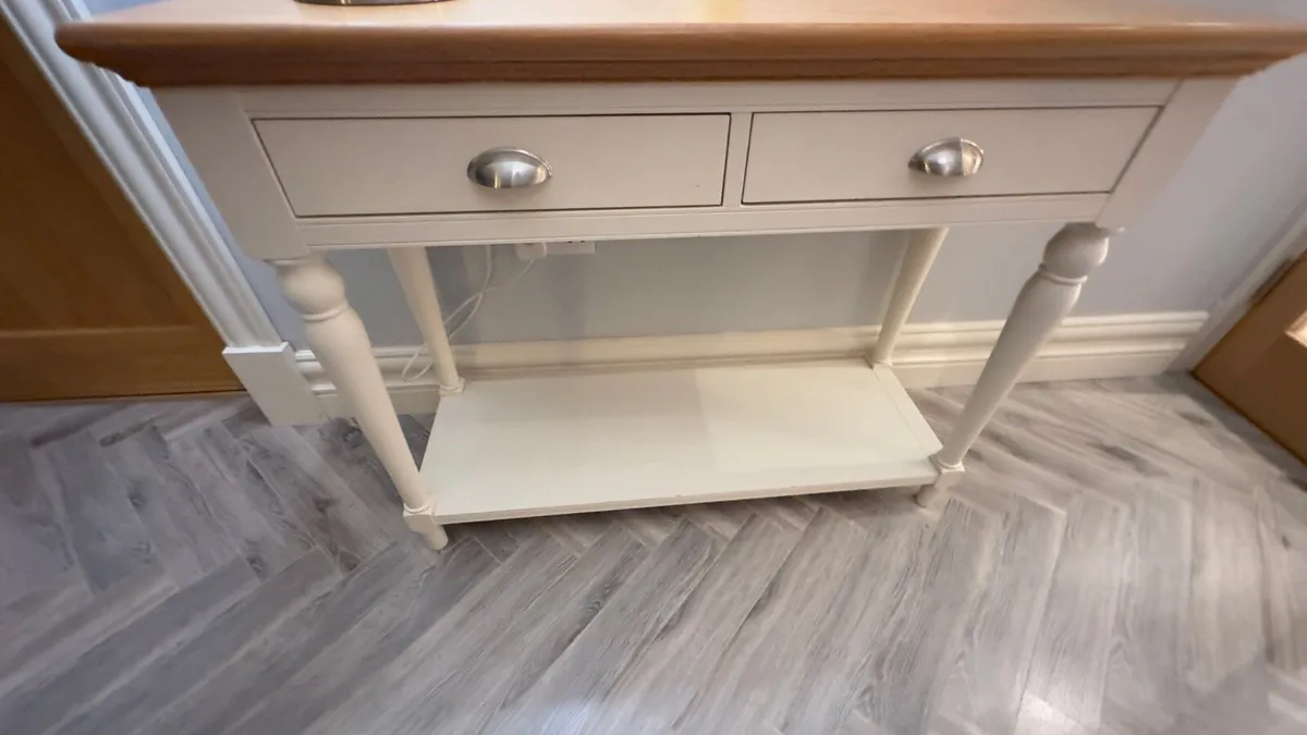 Console Table - Image 2