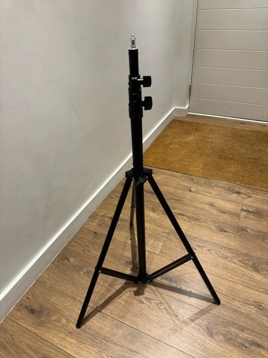Tripod 2.8metre - Image 3