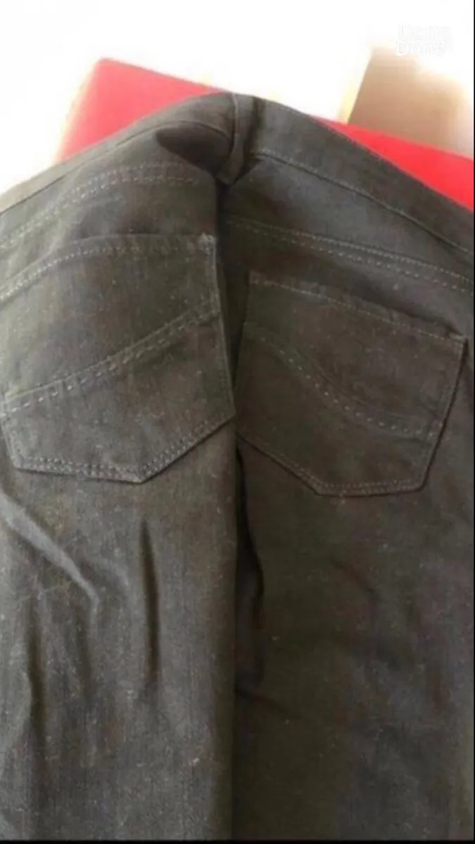 Ladies M&S jeans size 10 €10 - Image 2