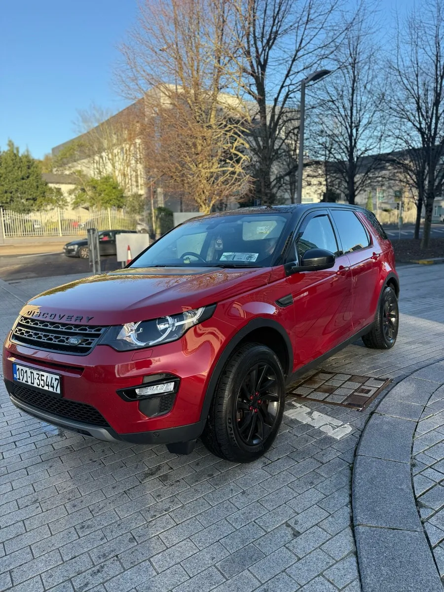 NEW NCT  Land Rover Discovery - Image 1