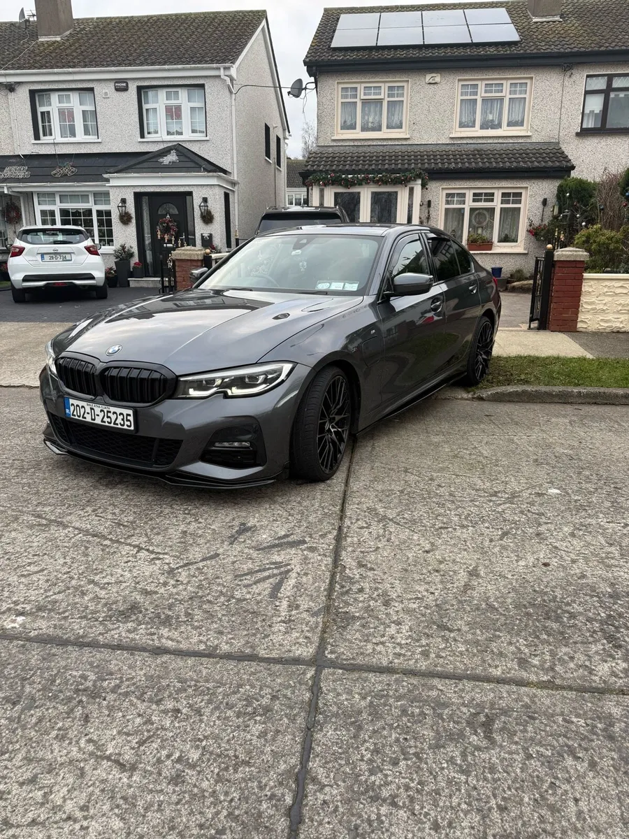BMW 330e M Sport - Image 2