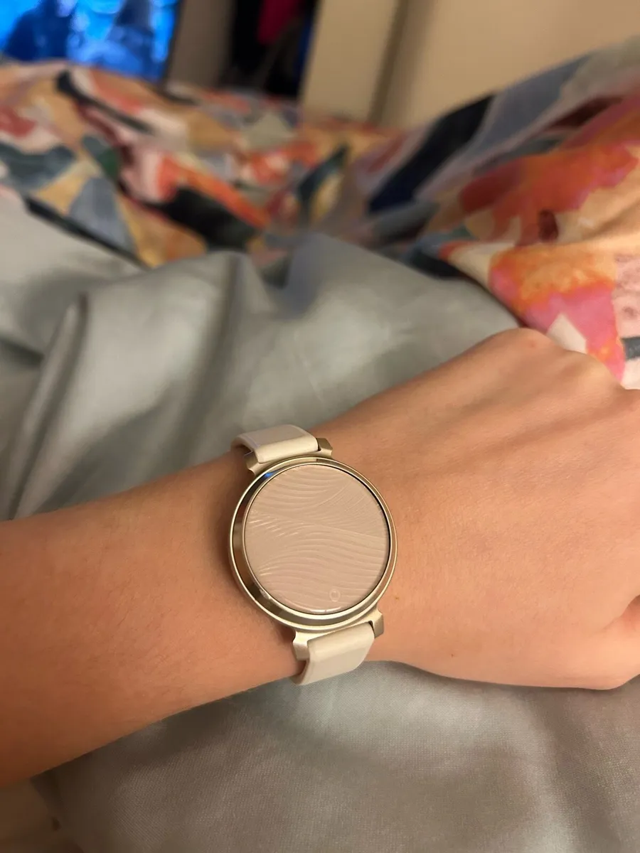 Garmin Smart Watch Lily 2 Active cream & gold - Image 4